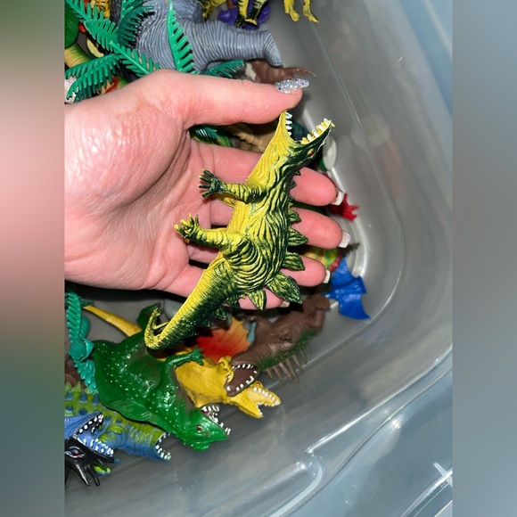 DINO TOY SET 1990’S - Picture 3 of 7